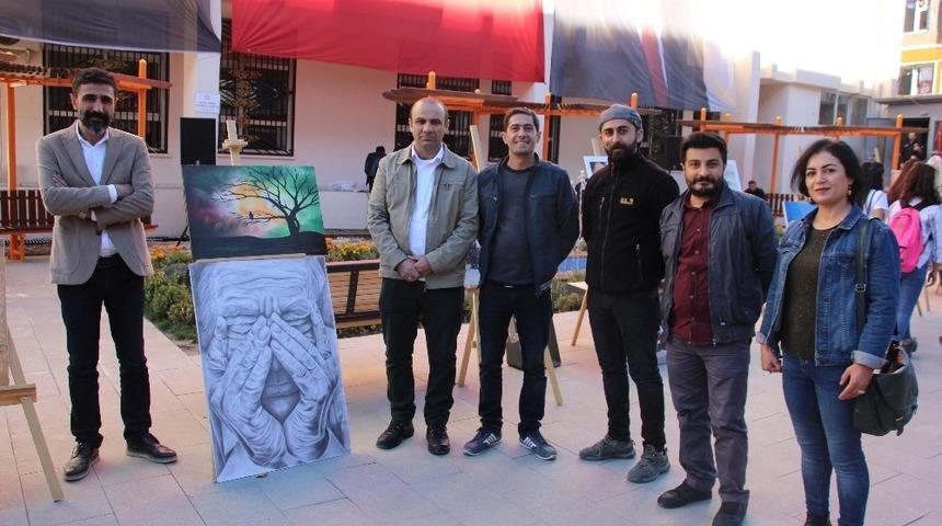 Hakkari&rsquo;de resim sergisi