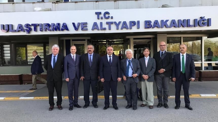 YHT i&ccedil;in bakanlığa gittiler