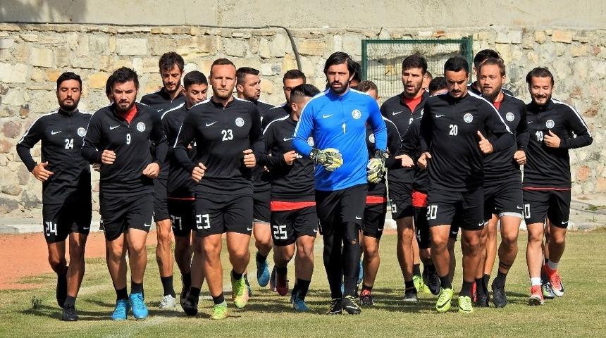 &Ccedil;eşme Belediyespor Teknik Diret&ouml;r&uuml; &Ccedil;ağın: "Kaybetme l&uuml;ks&uuml;m&uuml;z yok"