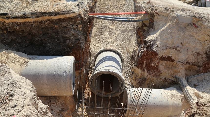 Mersin&rsquo;de yağmur suyuna &ouml;nlem