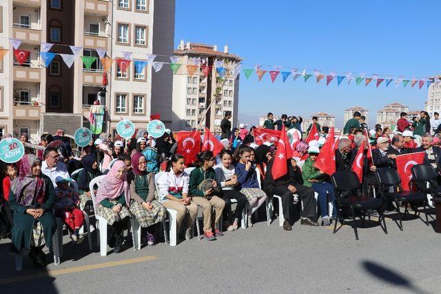 441 Konutları obeziteye karşı yürüdü