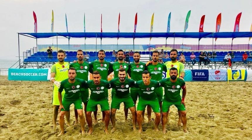 Erciş Belediye Spor Plaj Futbol Takımı T&uuml;rkiye şampiyonu oldu