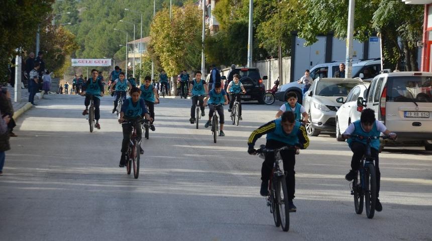 Bisiklet yarışları yapıldı