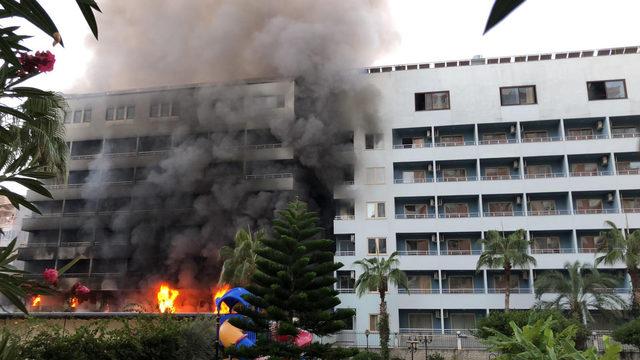 Alanya'da 4 yıldızlı otelde yangın