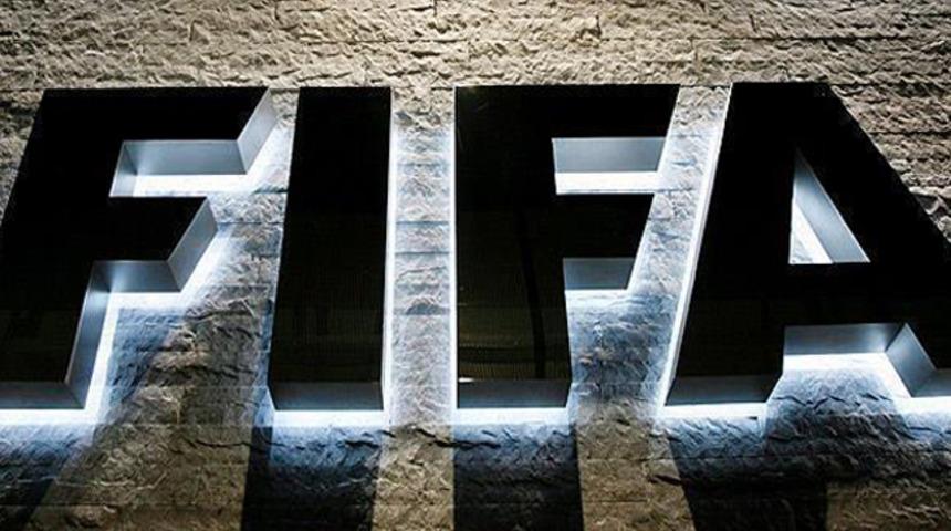 FIFA'dan Nyantakyi'ye &ouml;m&uuml;r boyu men cezası