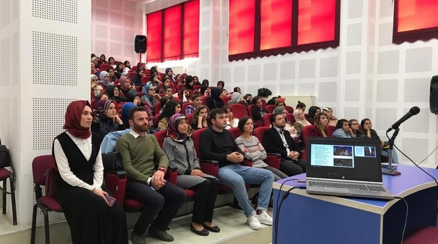 &Ouml;ğrencilere tarih anlatıldı