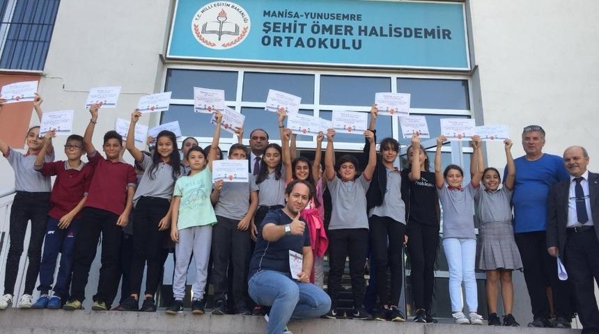 Şehit &Ouml;mer Halisdemir Ortaokulundan uluslarası başarı