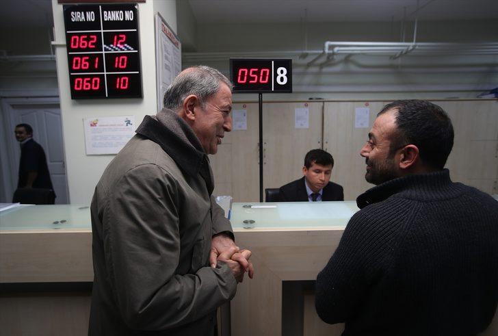 Milli Savunma Bakanı Hulusi Akar'dan askerlik şubelerine gece yarısı denetimi G5