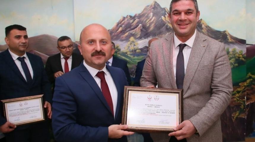 Amasya&rsquo;da 150 okula beyaz bayrak