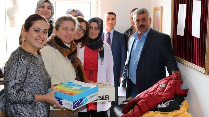 &Ccedil;EDAŞ &rsquo;Enerjinle Bir &Ccedil;ocuğun Kalbine Dokun&rsquo; projesiyle &ouml;ğrencileri sevindirdi