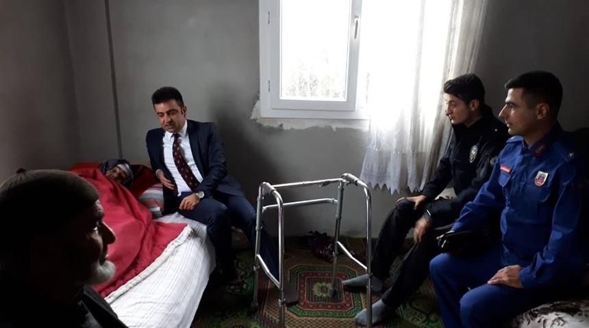 Korkutata&rsquo;dan şehit ailesine: "Devletimiz her zaman yanınızda"