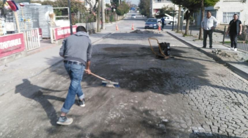 Konuralp&rsquo;te  k&uuml;p taş  tadilatı