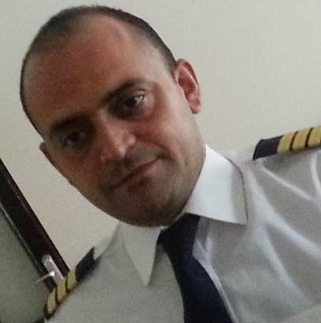 Antalya'da düşen uçağın pilotlarının cenazeleri alındı