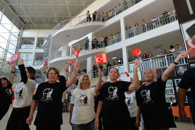 Uysal’a Kıdemli kent sakinlerinden sürpriz