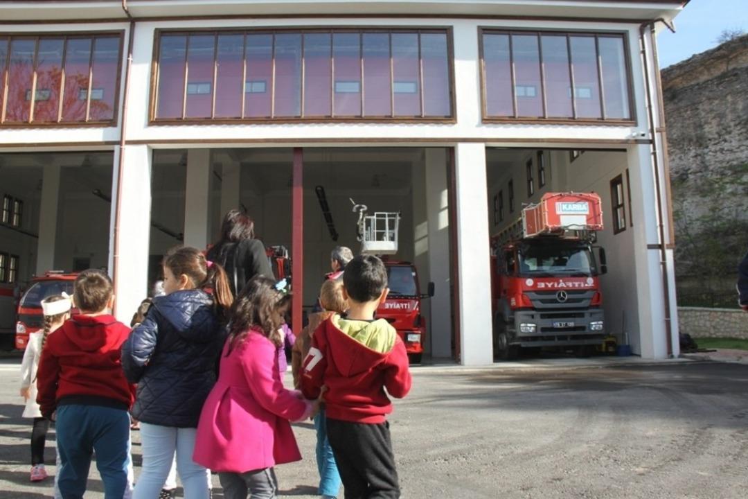 Safranbolu&rsquo;da minik &ouml;ğrenciler yangın tatbikatına katıldı