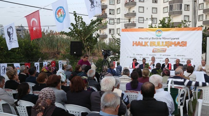 Tarhan, Davultepe&rsquo;de halkla buluştu