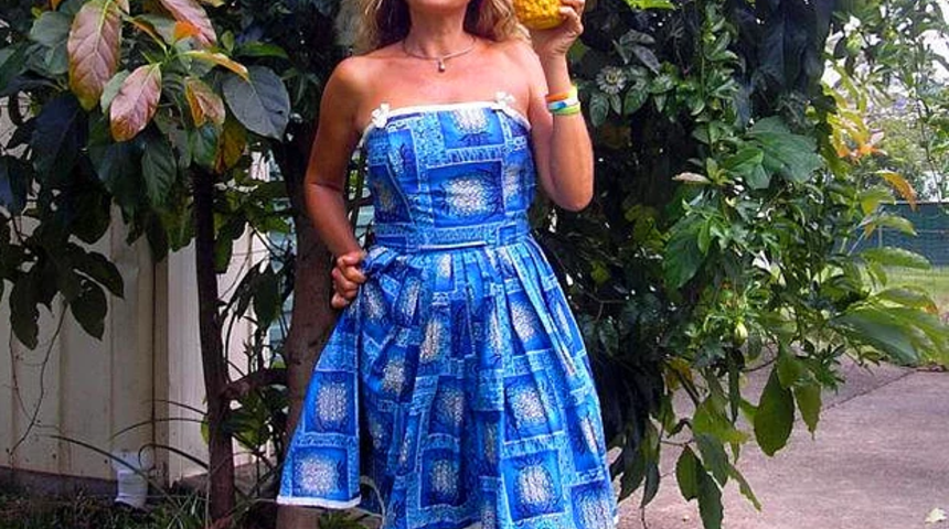 27 yıldır sadece meyveyle beslenen ve çocuklarını da meyve yedirerek büyüten vegan anne