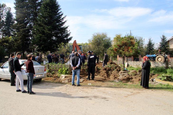 Mezarlıkta hayatlarının şokunu yaşadılar! 'Aklımız duracak sandık' G2