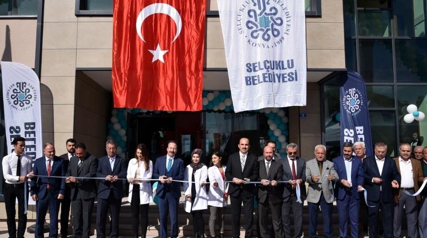 Sel&ccedil;uklu&rsquo;da sağlığa yatırım s&uuml;r&uuml;yor