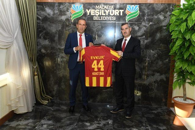 Başkan Çınar Evkur Yeni Malatyaspor yönetimini ağırladı