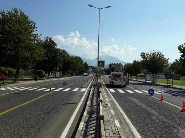 Büyükşehir yol çizgilerini hatırlattı