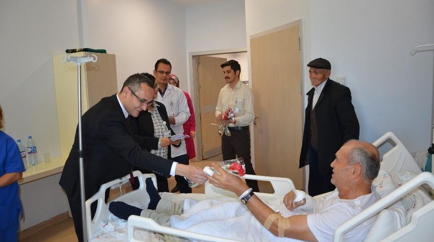 Hastalar hakları hakkında bilgilendirildi