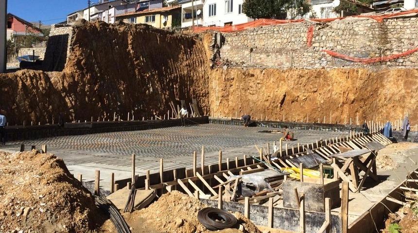 &Ccedil;elikhan&rsquo;ın &ccedil;ok ama&ccedil;lı k&uuml;lt&uuml;r merkezi inşaatı başladı