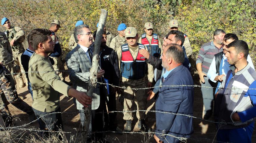 Tokat'ta k&ouml;y yolu &ccedil;alışmasında gerginlik