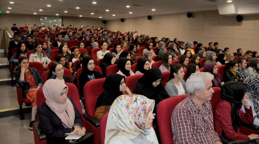 Hoca Ahmed Yesev&icirc;&rsquo;yi anlamak