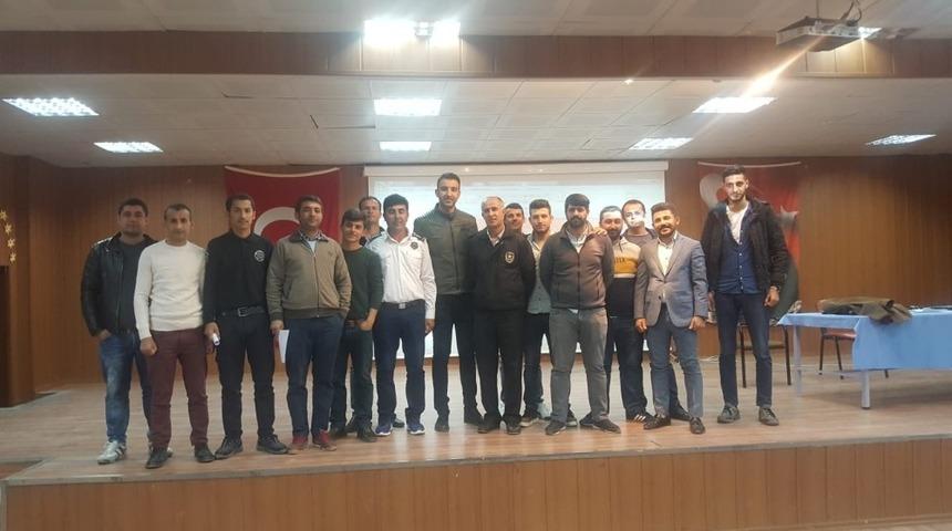 Kulp&rsquo;ta, okullarda g&ouml;revli &ouml;zel g&uuml;venlik g&ouml;revlileri eğitime alındı