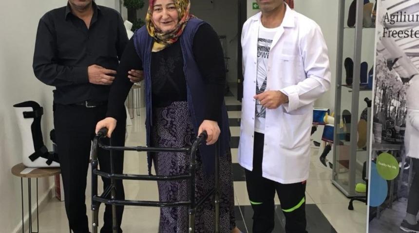 Bioenerji ve alternatif tıpla hastalara şifa dağıtıyor