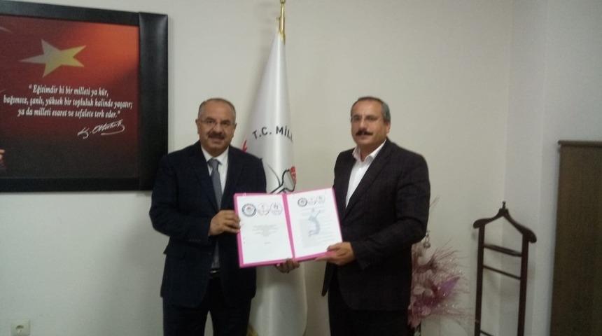 Patnos&rsquo;ta &ldquo;&Ouml;ğretmen Candır Voleybol Turnuvası&rdquo; başladı