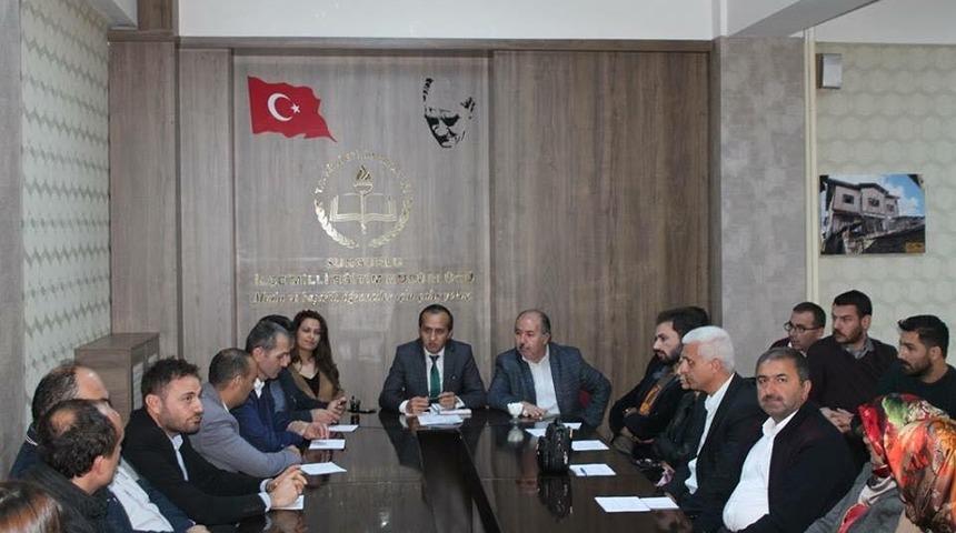 Sungurlu il&ccedil;e milli eğitim m&uuml;d&uuml;r&uuml; Mustafa Eryiğit;