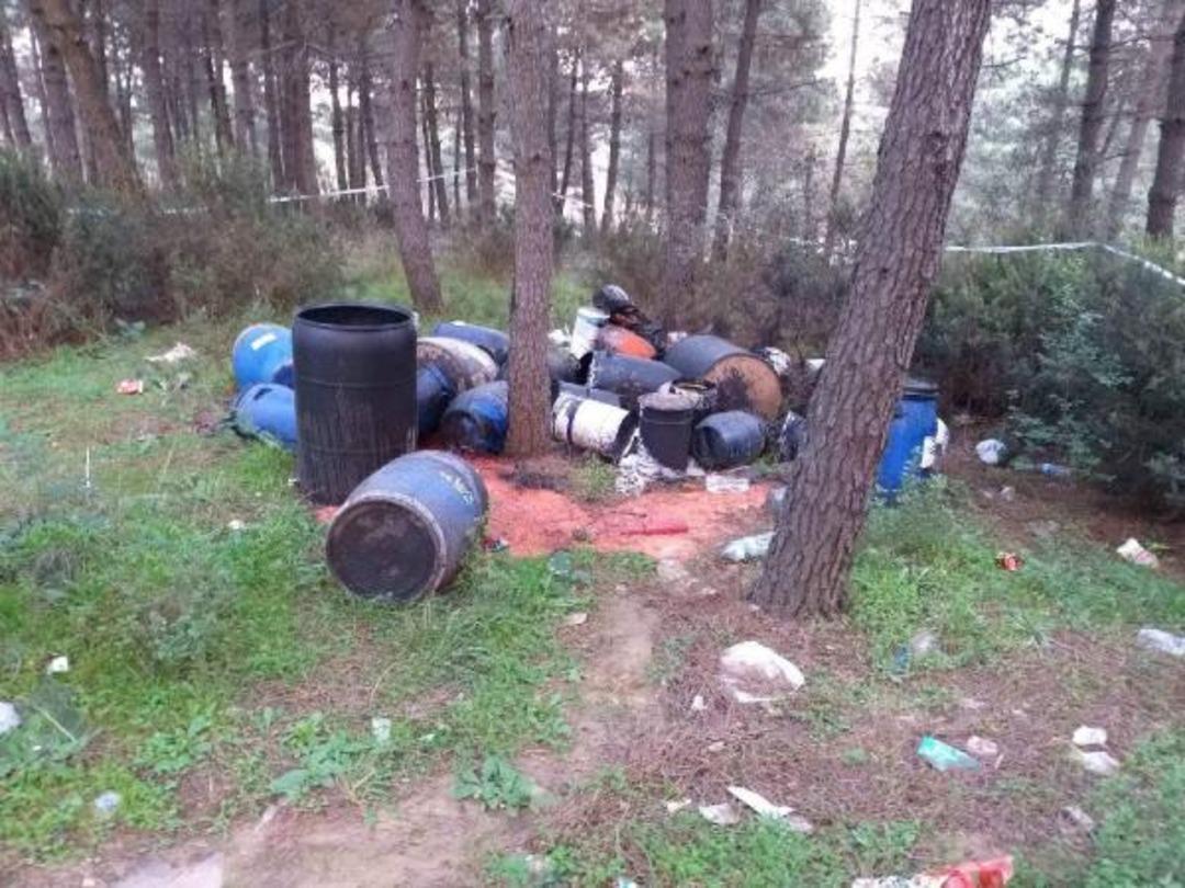 İstanbul'da panik yaratan variller: Kırmızı, sarı ve siyah renkte...