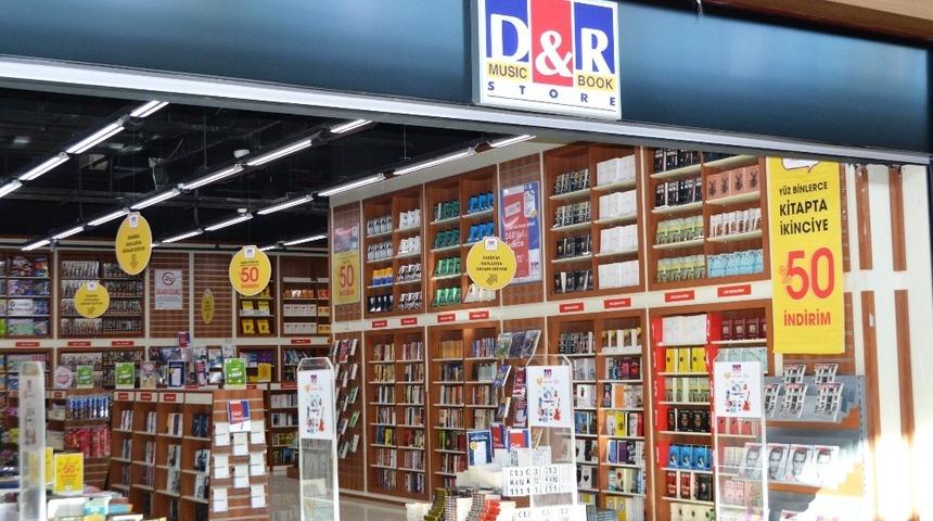 Şanlıurfa Piazza&rsquo;da m&uuml;zik ve kitap mağazası a&ccedil;ıldı