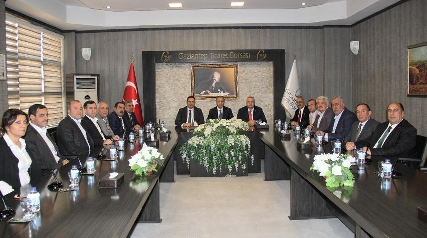 Vali Yerlikaya&rsquo;dan GTB&rsquo;ye veda ziyareti