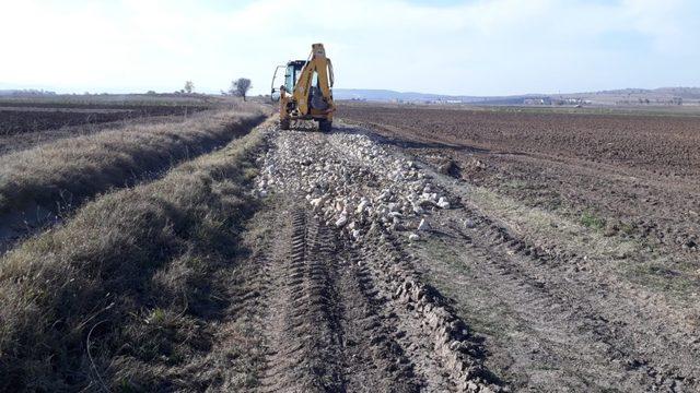 Çiftçiler tarlalarına artık daha rahat ulaşacak