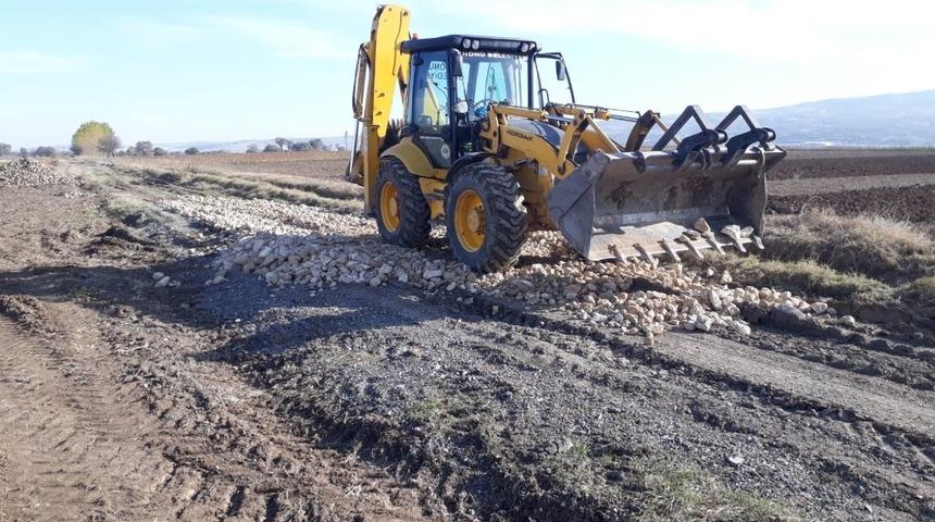 &Ccedil;ift&ccedil;iler tarlalarına artık daha rahat ulaşacak