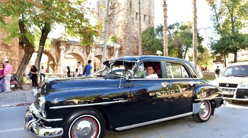 T&uuml;t&uuml;nc&uuml;&rsquo;den nostaljik gezinti