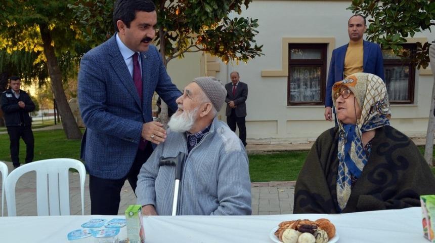 Belediye Başkanı Bah&ccedil;eci: "Kırşehir&rsquo;i baştan aşağı yeniliyoruz"