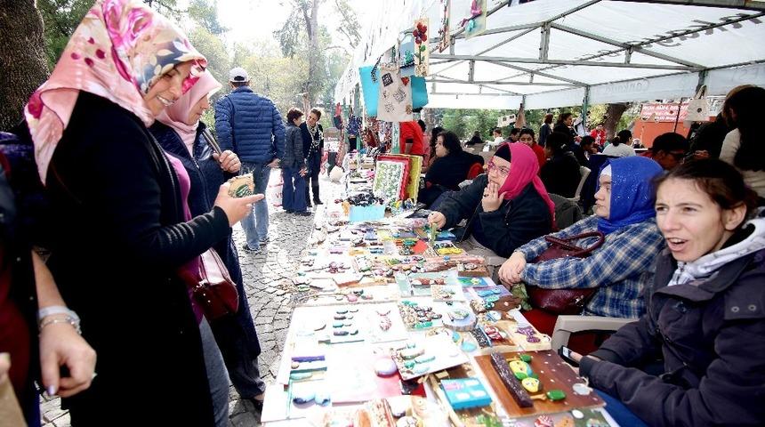 &Ccedil;engel At&ouml;lye Kuğulupark&rsquo;ta kermes