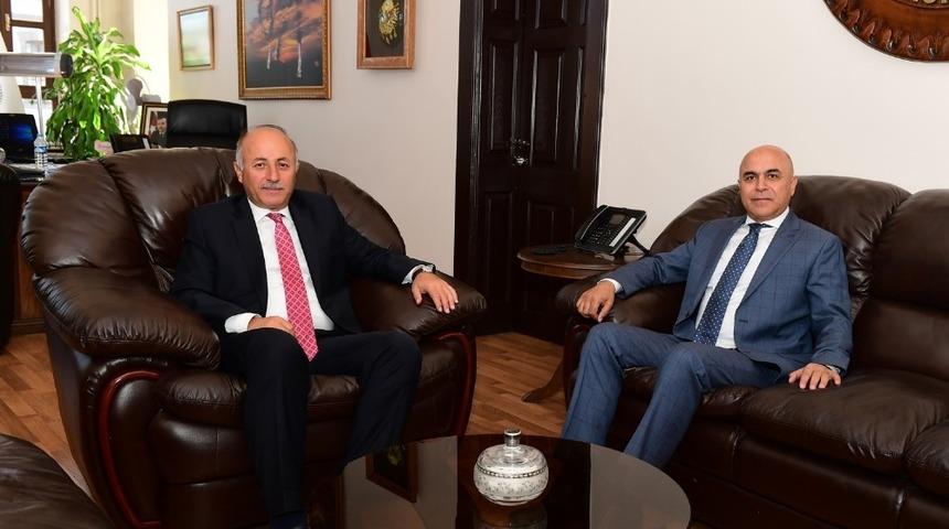 Vali Azizoğlu&rsquo;ndan Başkan Korkut&rsquo;a veda ziyareti