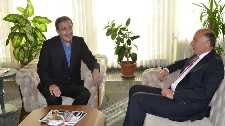 Vali Azizoğlu’ndan Başkan Bulutlar’a veda ziyareti