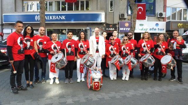 Öğretmenler bandosu ilk konserini verdi