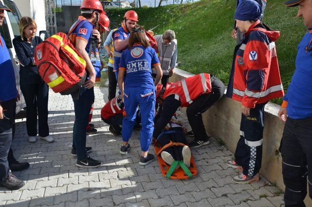 Hastanede gerçeğini aratmayan tatbikat