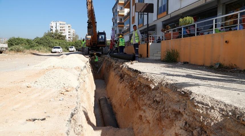 Mezitli&rsquo;de 2. kademe kanalizasyon hattı &ccedil;alışmaları