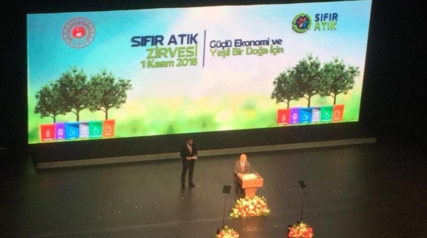 Melikgazi Belediyesi Atık Toplama Ve Değerlendirme Projesi Beştepe Millet Kongre ve K&uuml;lt&uuml;r Merkezi&rsquo;nde Tanıtıldı