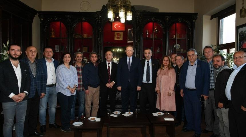 Vali Yavuz&rsquo;dan veda ziyaretleri