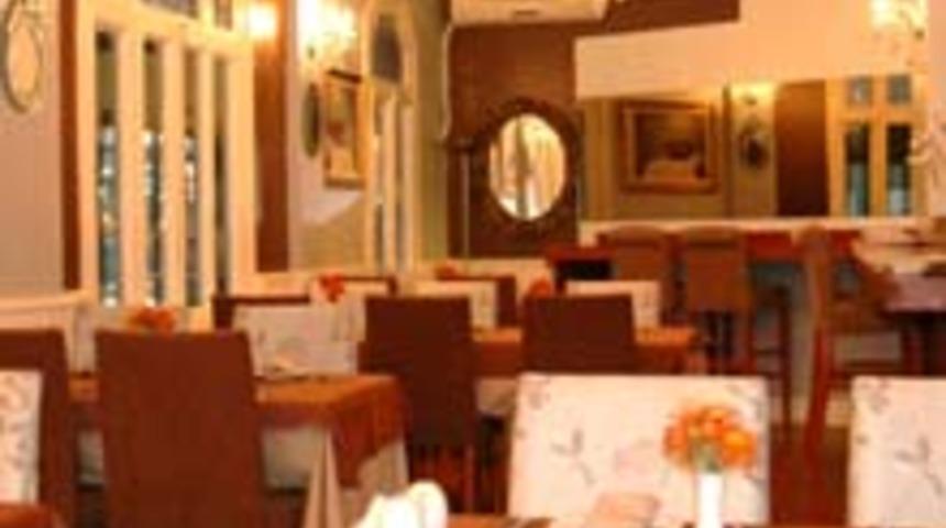 İtalyan Restoran Tavola Piano Beyoğlu'nda