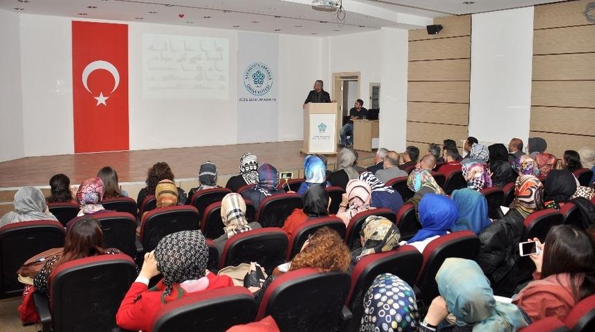 NE&Uuml;&rsquo;de g&uuml;n&uuml;m&uuml;z hat sanatı ve problemleri konuşuldu